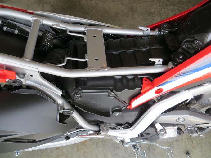 CRF300L frame under seat