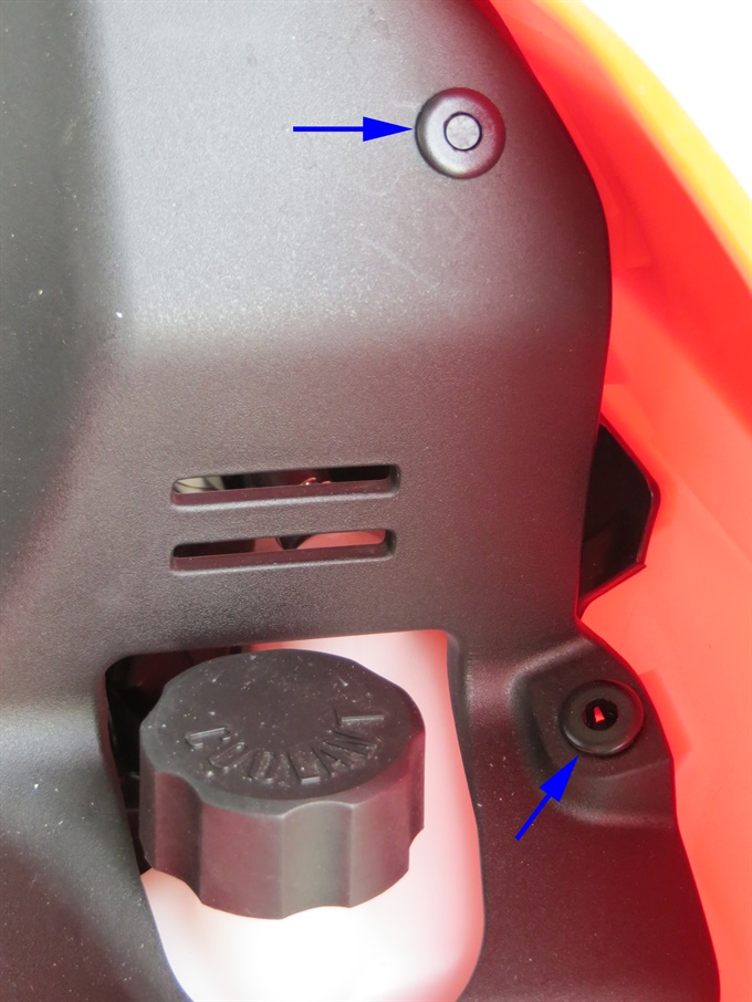 CRF300L - two push rivets securing left tank shroud to coolant cover