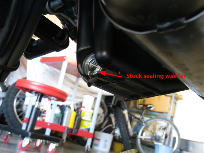 Stuck sealing washer, 2024 Honda NX500